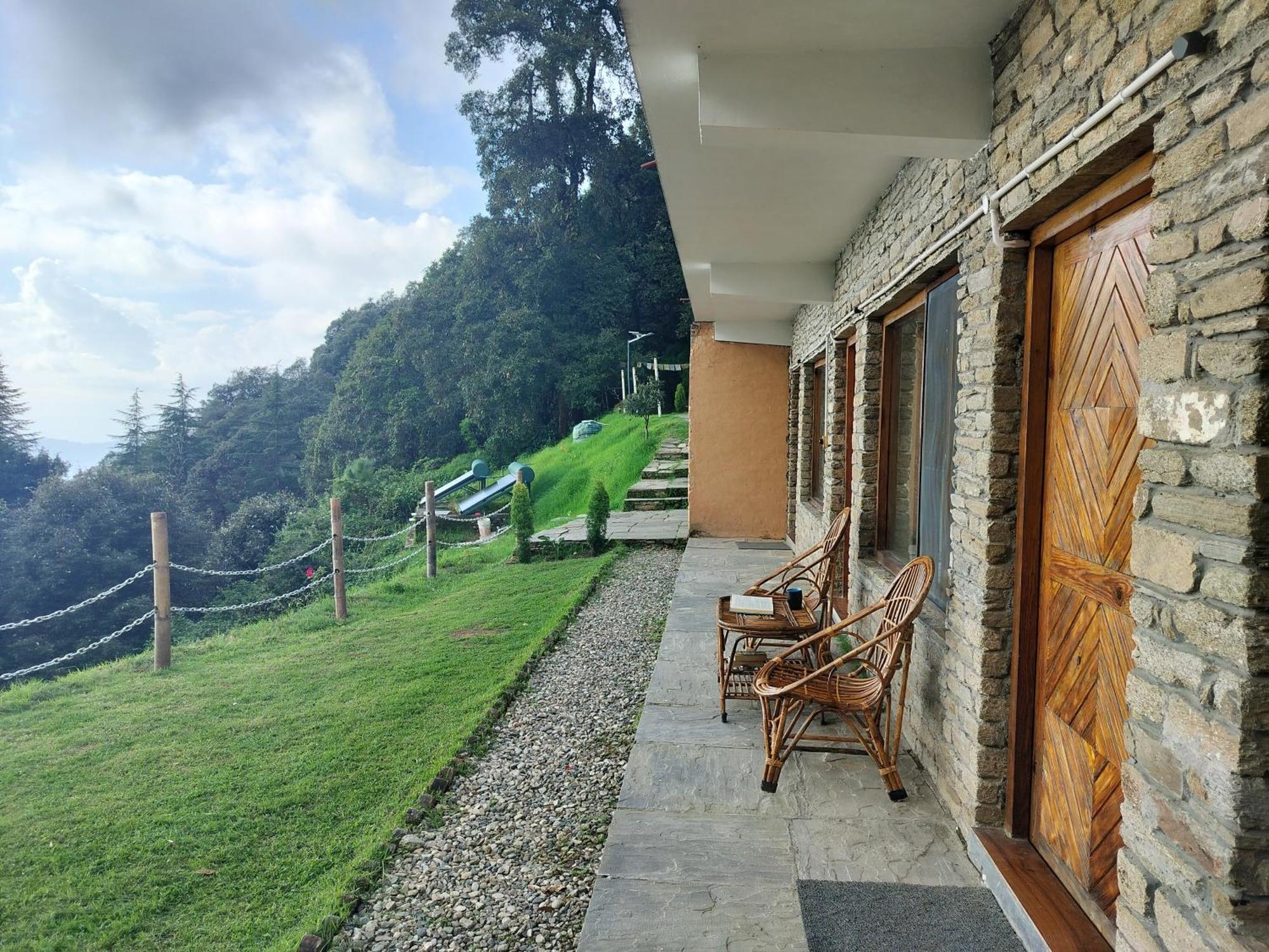 Simba Jungle Lodge, Binsar Wildlife Sanctuary Экстерьер фото